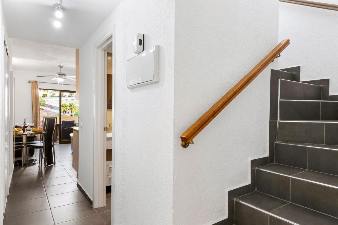 Panoramic 2 Bed Penthouse Apartment Los Cristianos  Exterior photo